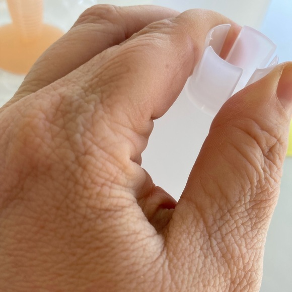 Tupperware Impressions Beverage Goblets Stemmed Cups Set of 4 (parfait cups) - Picture 8 of 9